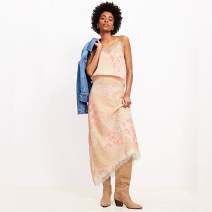 Floral Lace Trim V-Neck Cami